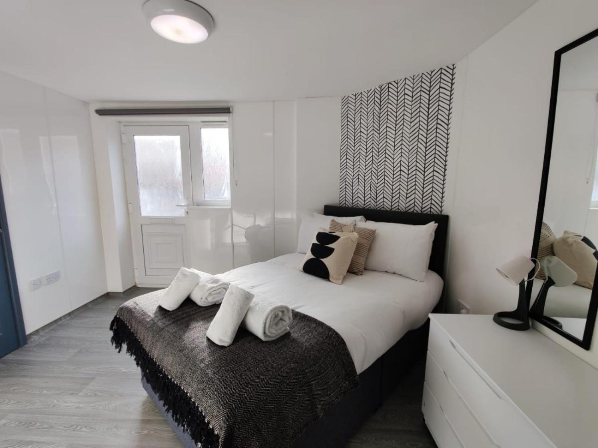 Double Ensuite Rooms 斯旺西 外观 照片