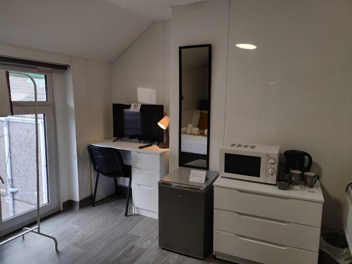 Double Ensuite Rooms 斯旺西 外观 照片